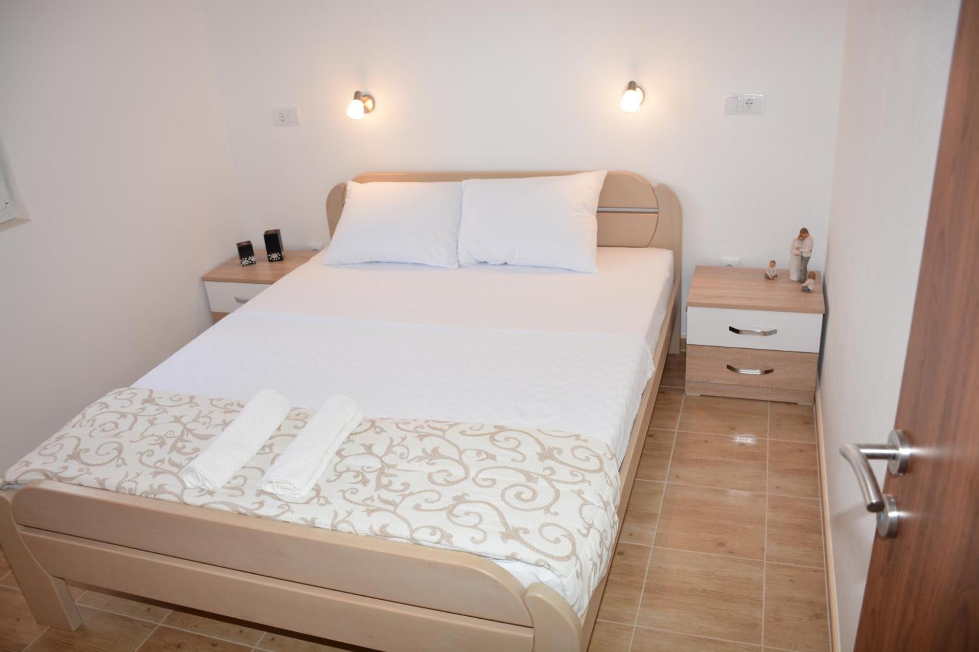 Apartmani Gaga Teodo Esterno foto