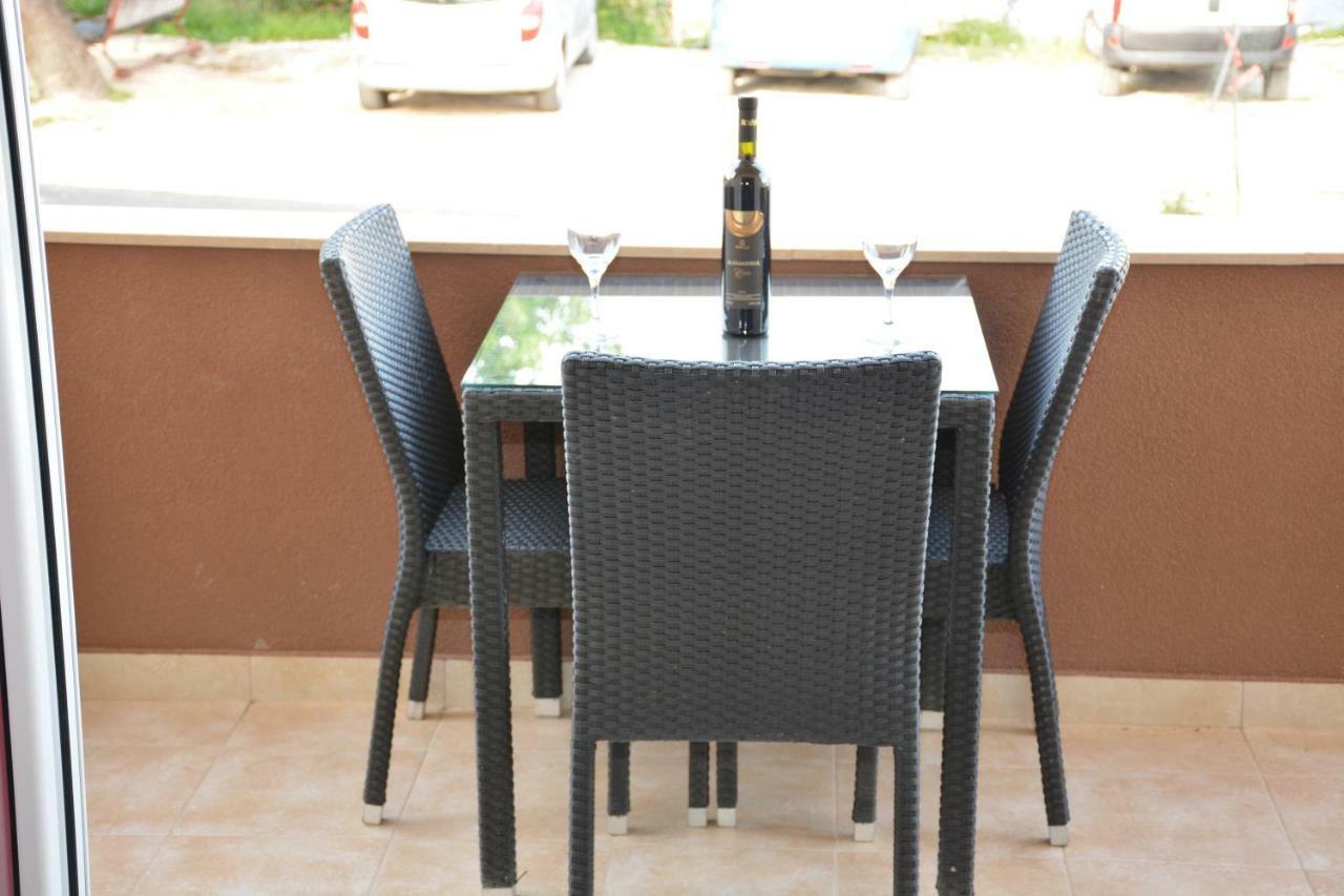 Apartmani Gaga Teodo Esterno foto