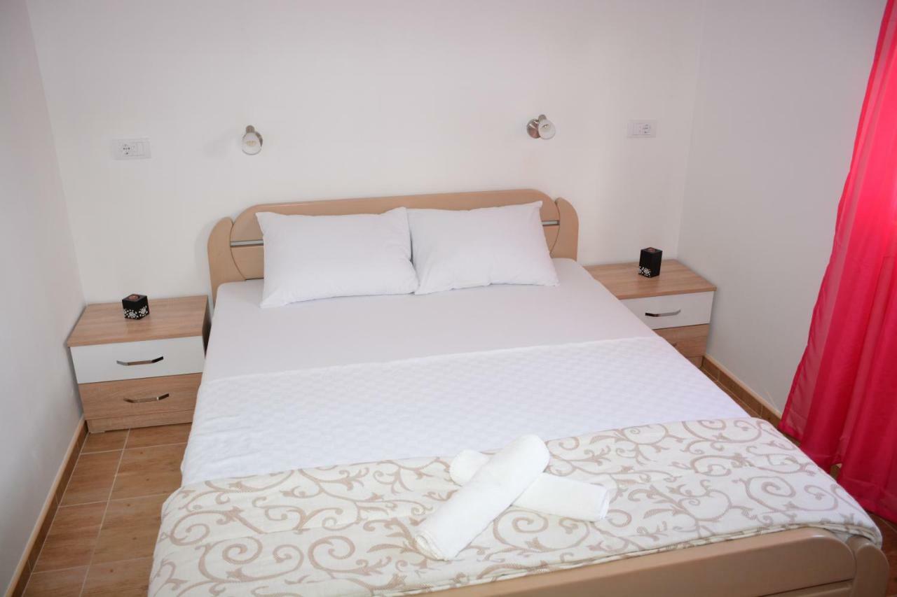 Apartmani Gaga Teodo Esterno foto