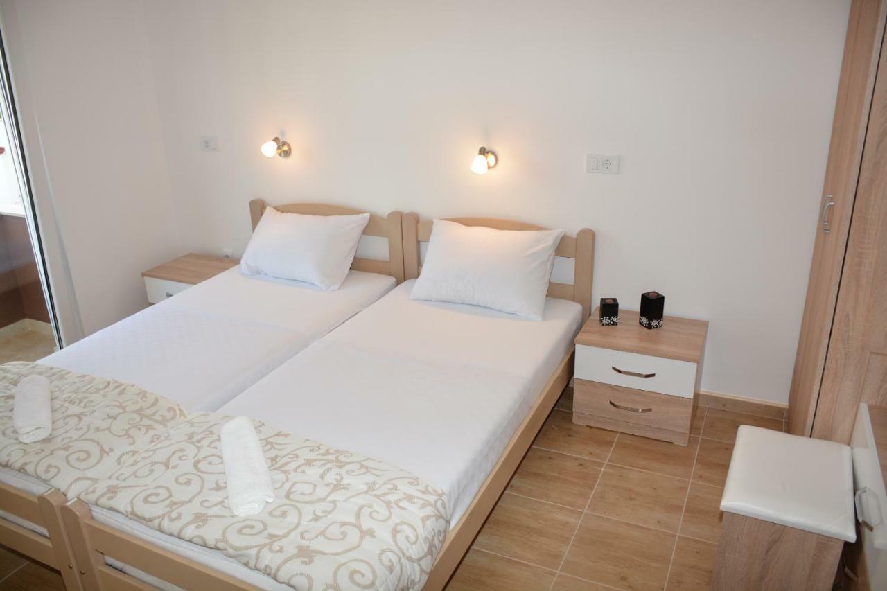 Apartmani Gaga Teodo Esterno foto