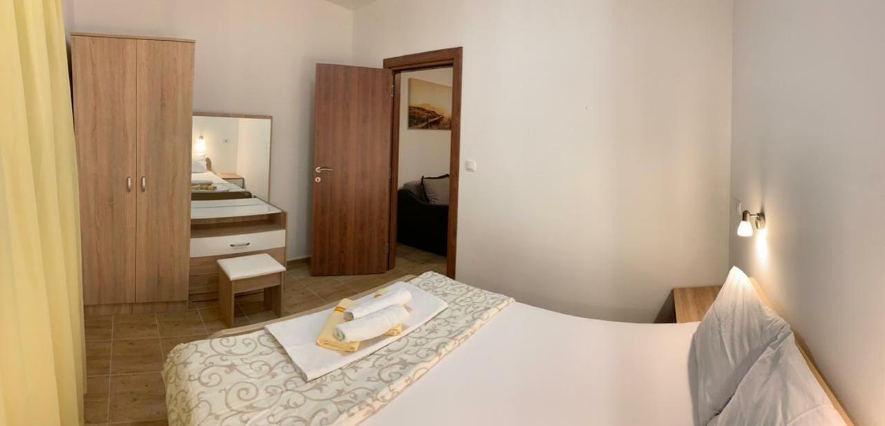 Apartmani Gaga Teodo Esterno foto