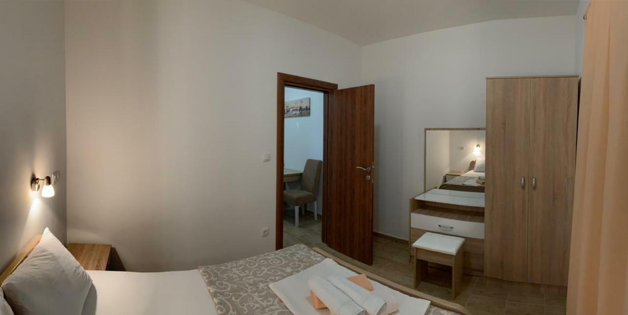 Apartmani Gaga Teodo Esterno foto
